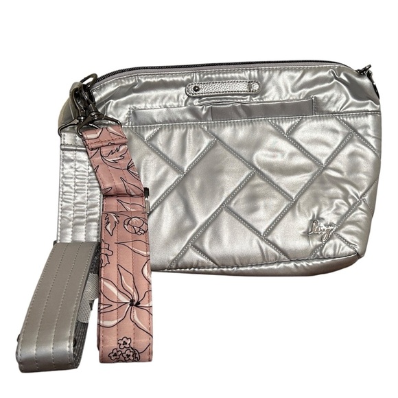 Lug Flare 2 Metalic Silver Quilted Crossbody Bag with 2 Straps, New with Tags - Picture 7 of 10